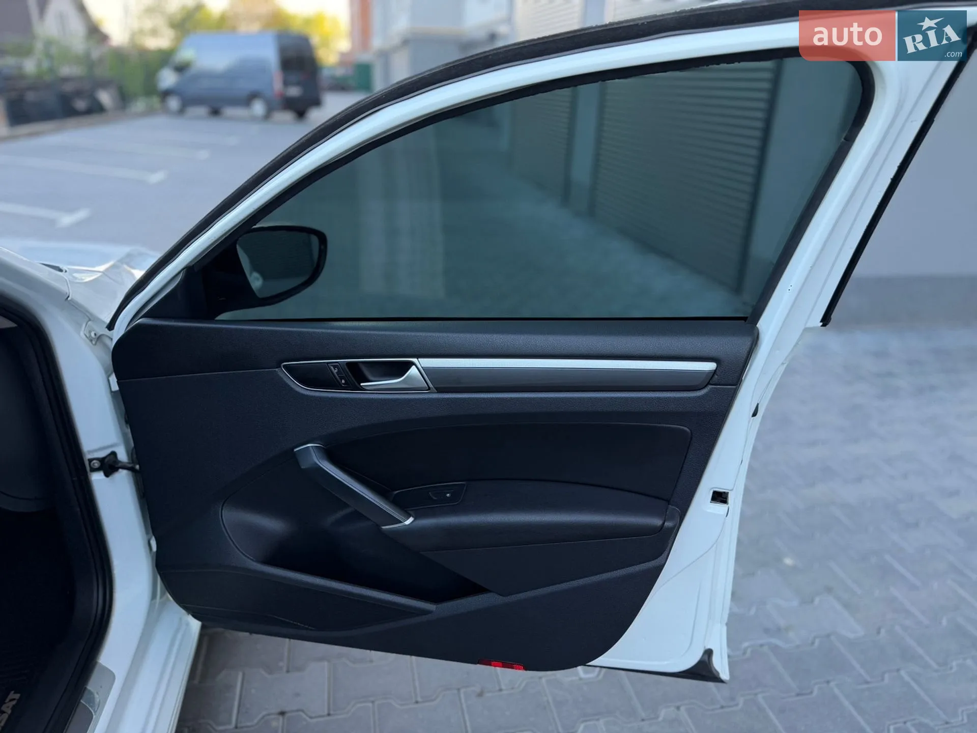 2017 Volkswagen Passat - мініатюра 41