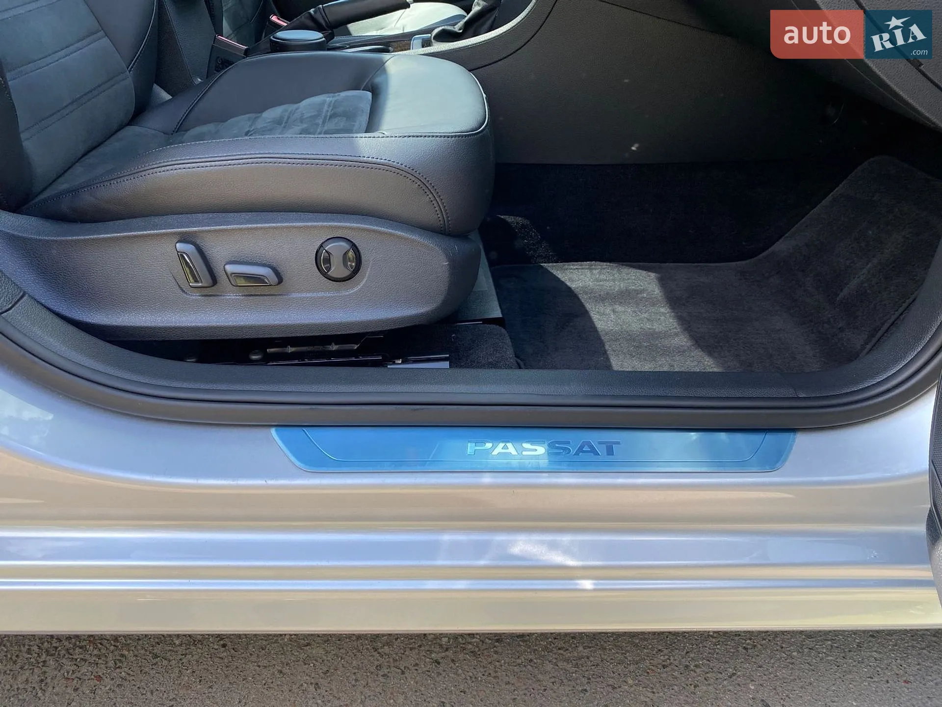 2015 Volkswagen Passat - мініатюра 31