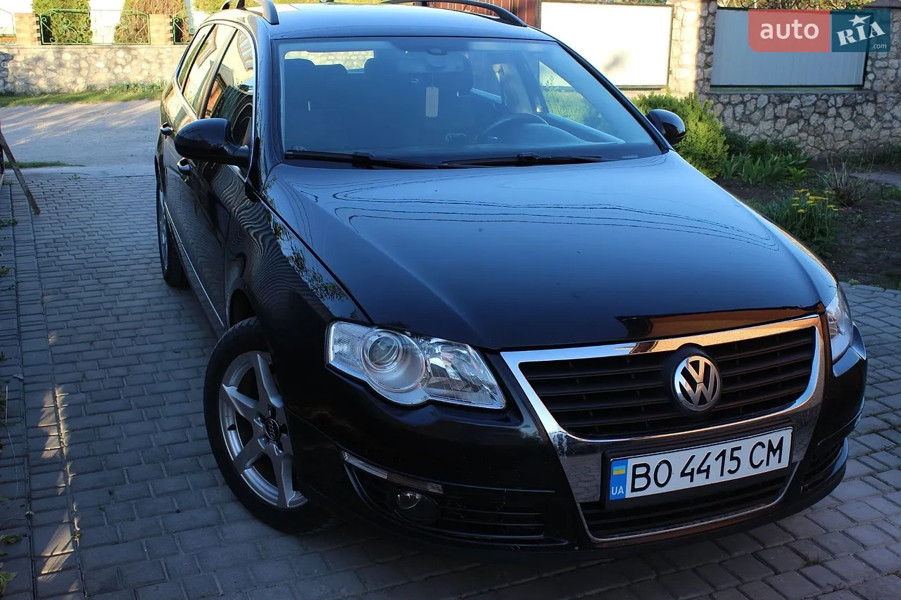 2010 Volkswagen Passat - мініатюра 26