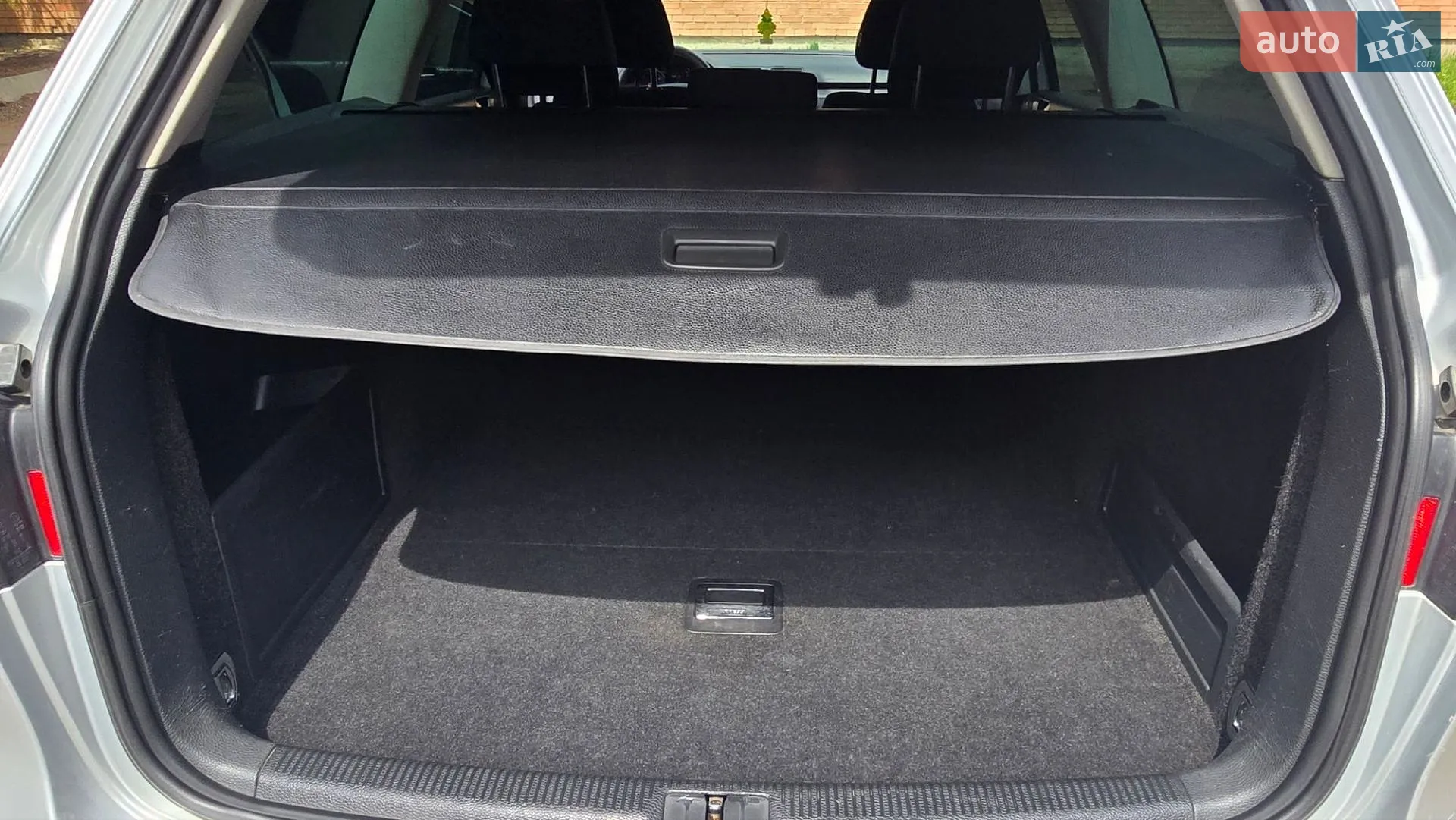 2010 Volkswagen Passat - мініатюра 47