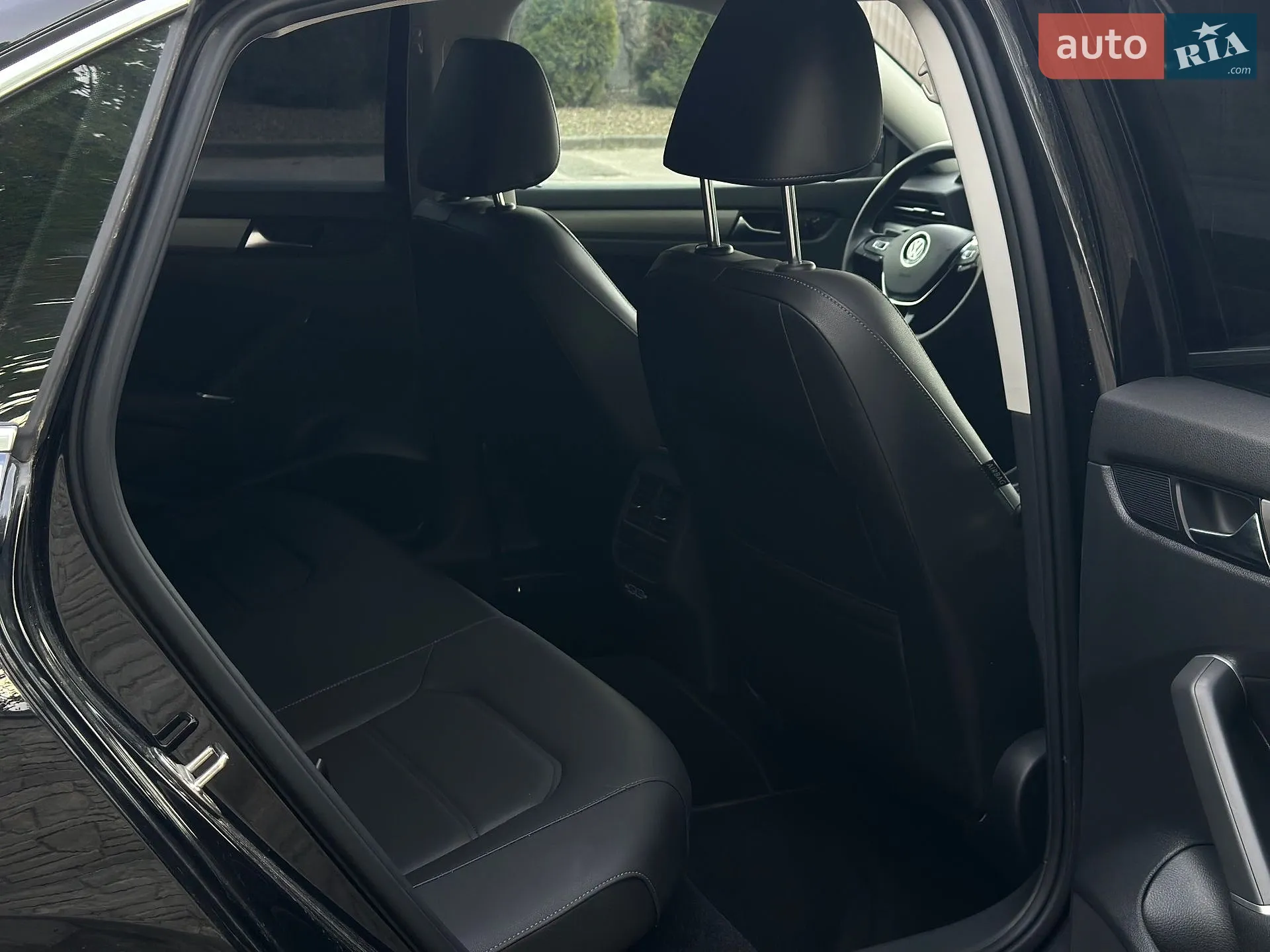2020 Volkswagen Passat - мініатюра 37