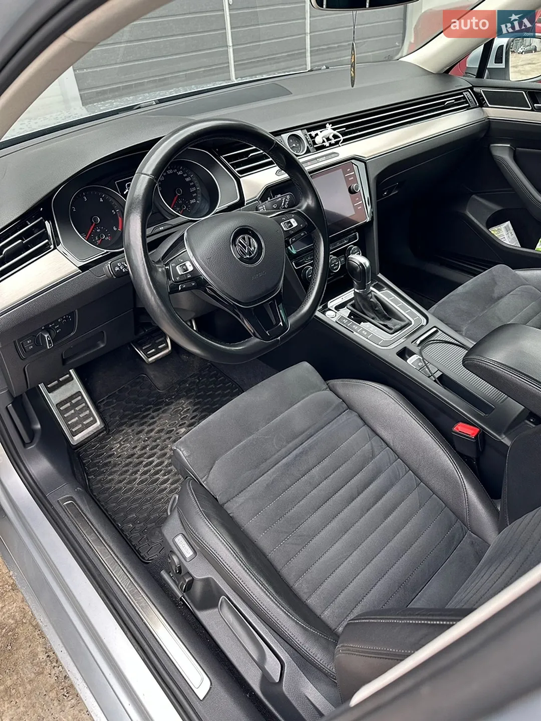 2015 Volkswagen Passat - мініатюра 23