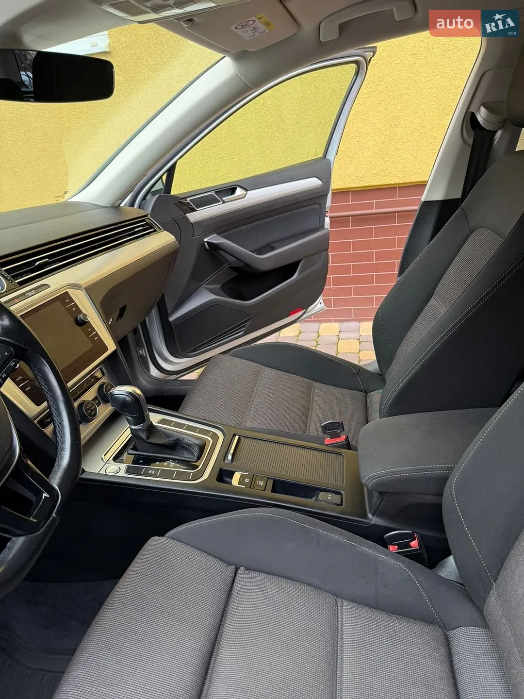 2018 Volkswagen Passat - мініатюра 3