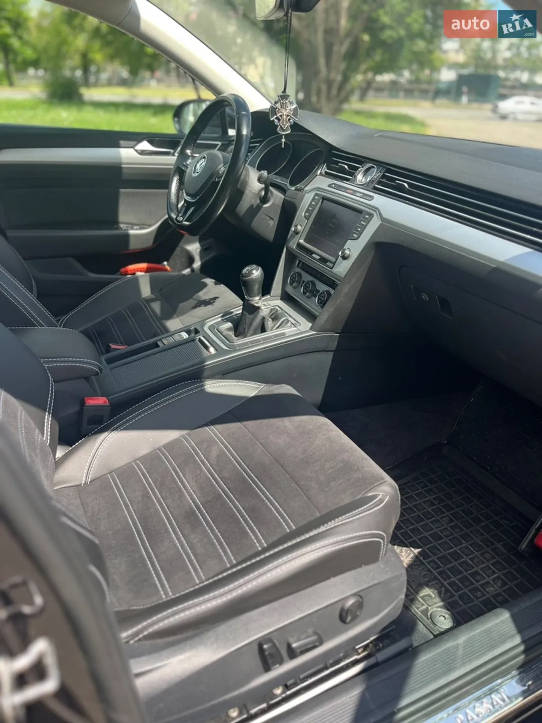 2015 Volkswagen Passat - мініатюра 25