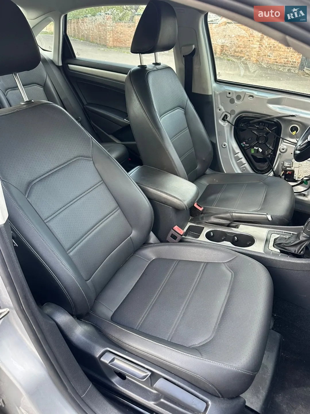 2019 Volkswagen Passat - мініатюра 21