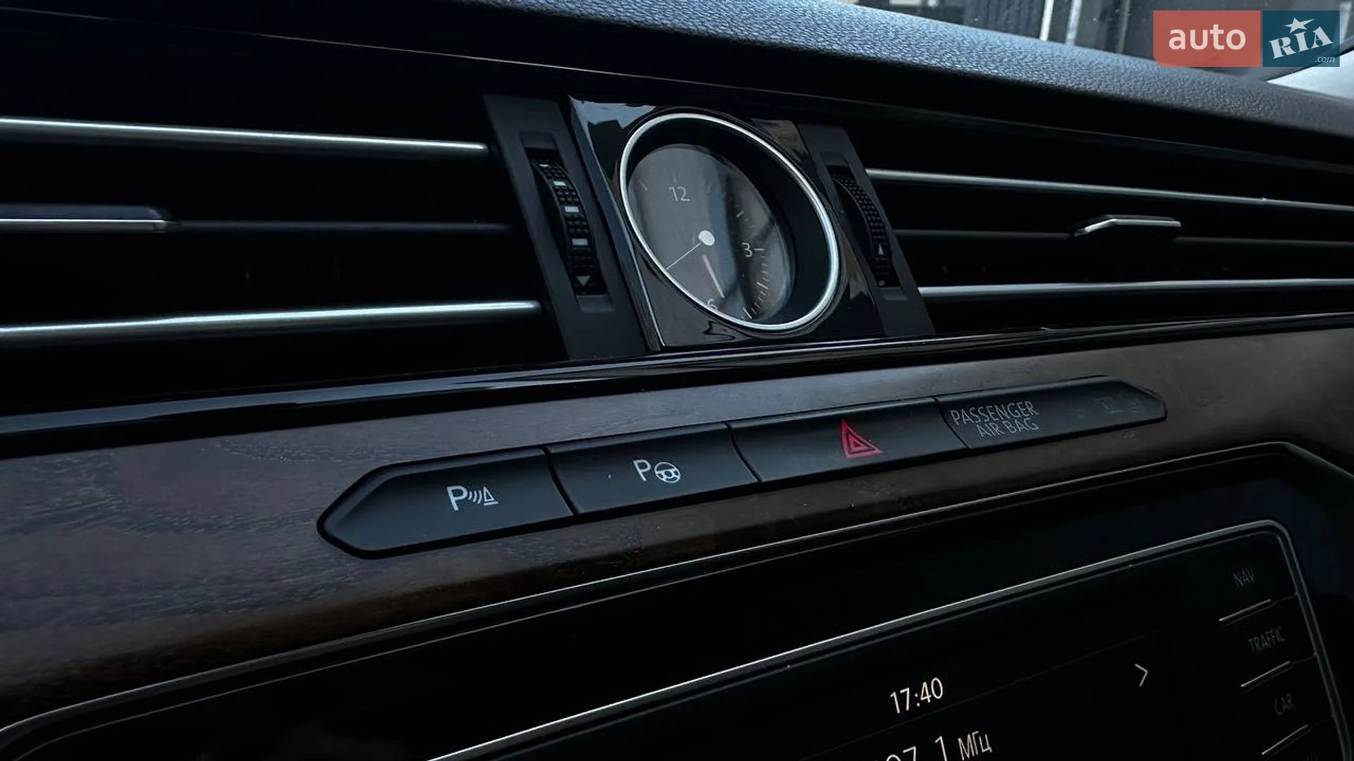 2015 Volkswagen Passat - мініатюра 20