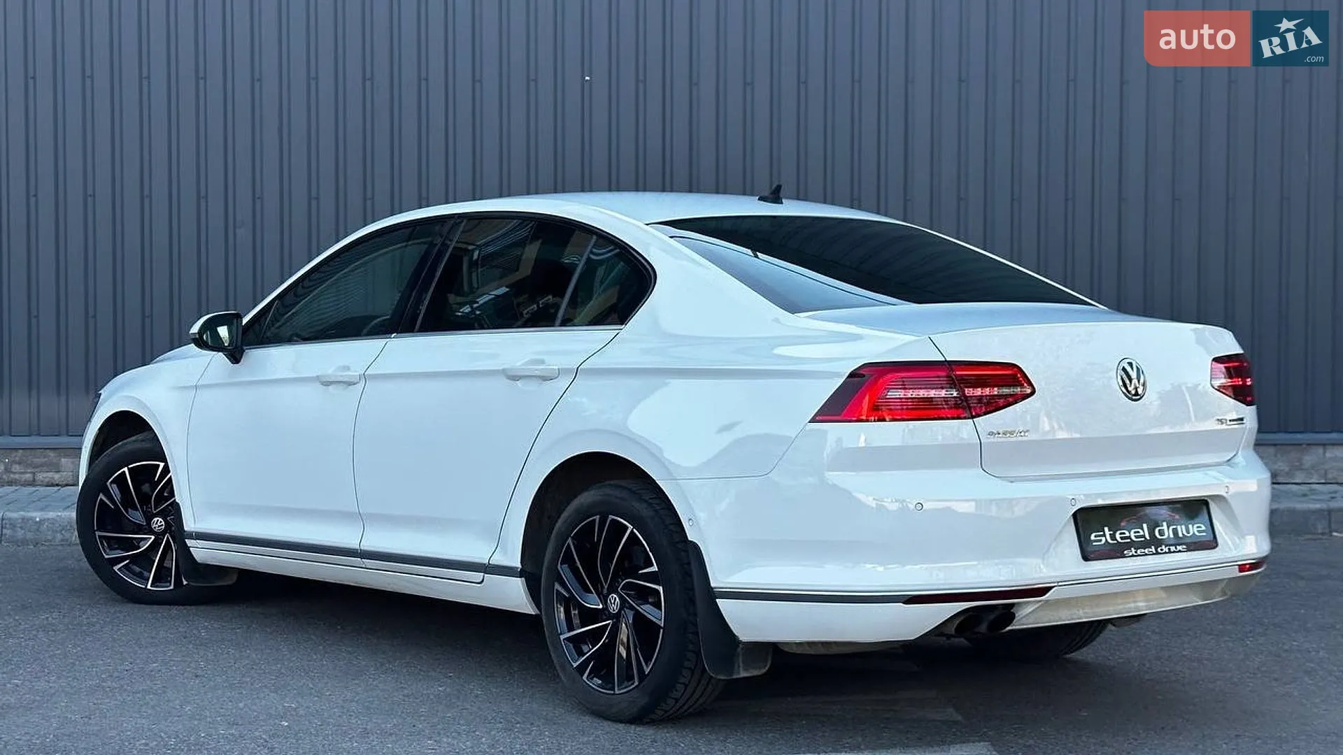 2015 Volkswagen Passat - мініатюра 4