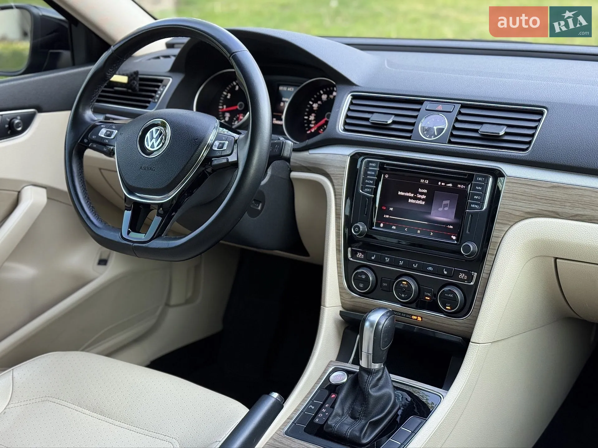 2016 Volkswagen Passat - мініатюра 16