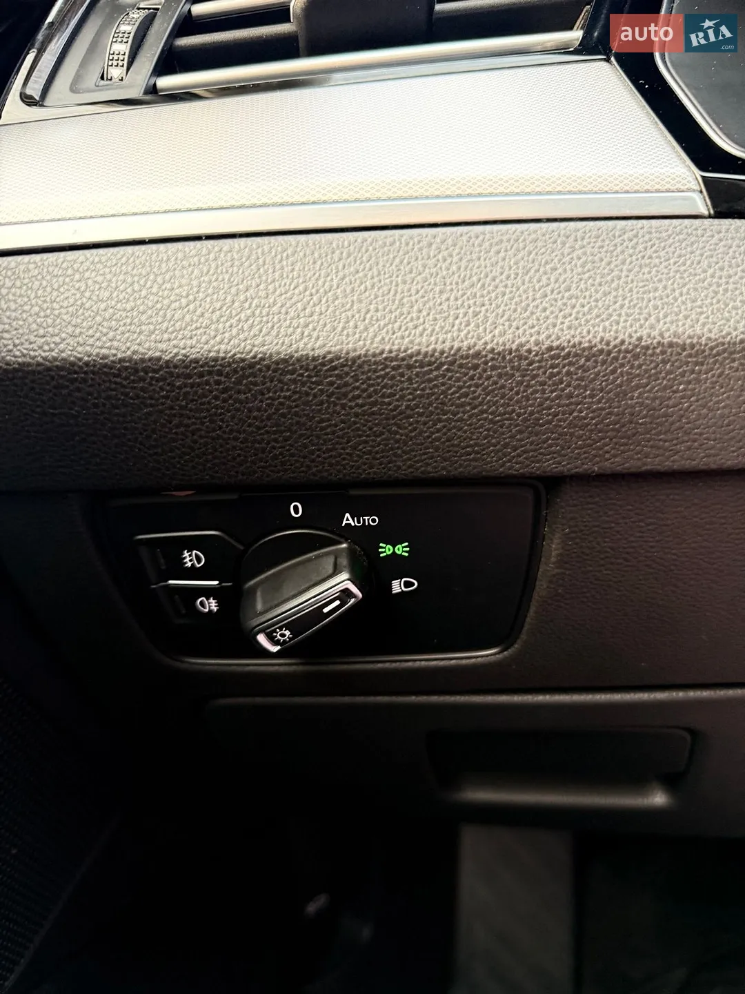 2019 Volkswagen Passat - мініатюра 25