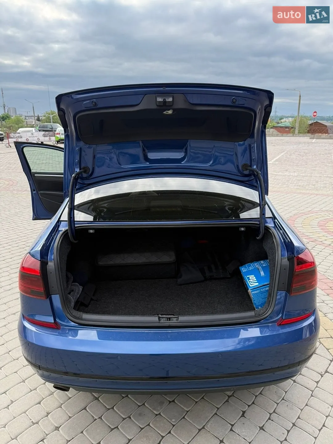 2016 Volkswagen Passat - мініатюра 13