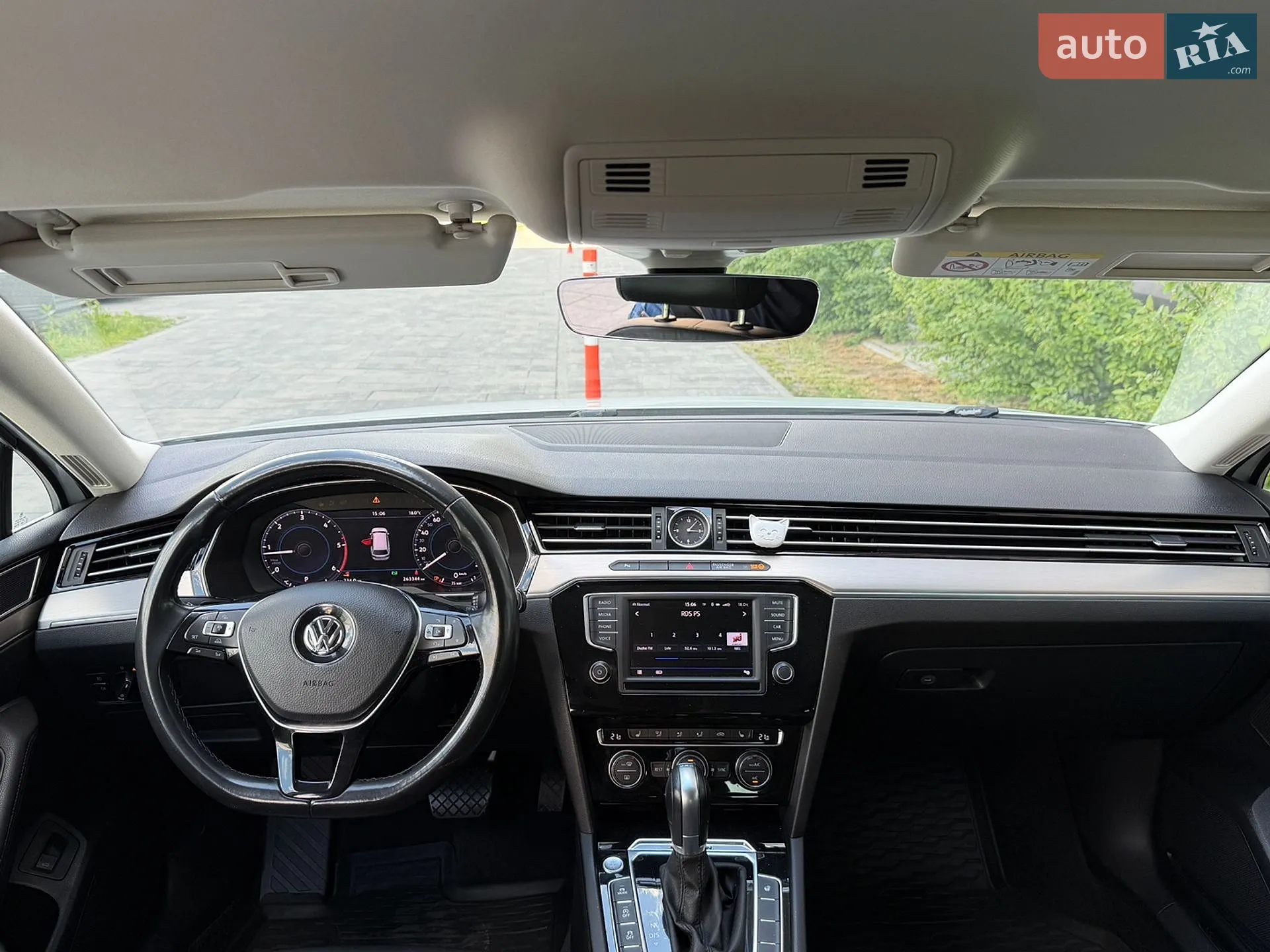 2017 Volkswagen Passat - мініатюра 16