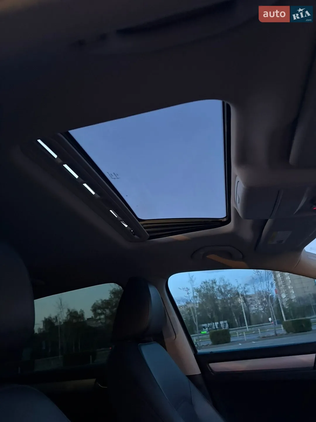 2012 Volkswagen Passat - мініатюра 31
