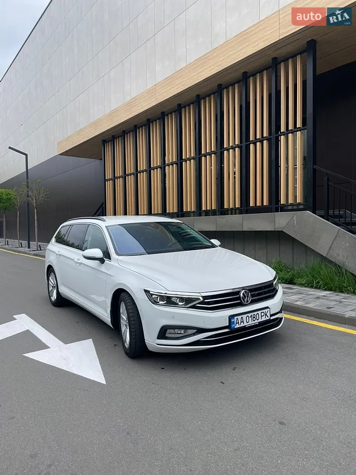 2020 Volkswagen Passat - мініатюра 17