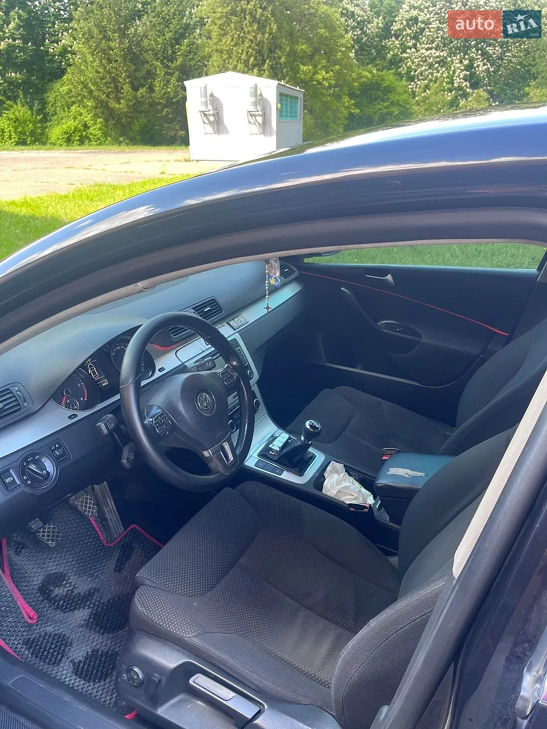 2010 Volkswagen Passat - мініатюра 21