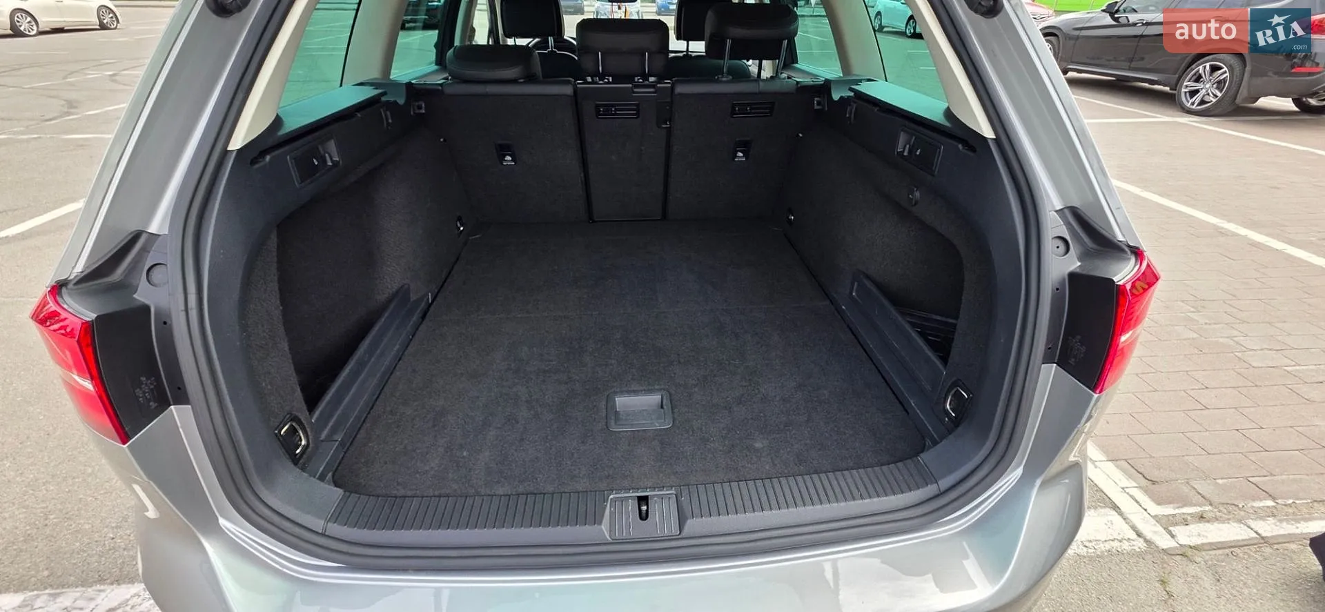 2016 Volkswagen Passat - мініатюра 33