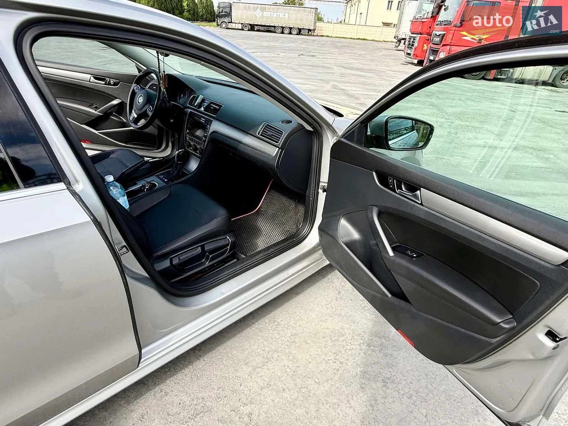 2014 Volkswagen Passat - мініатюра 13