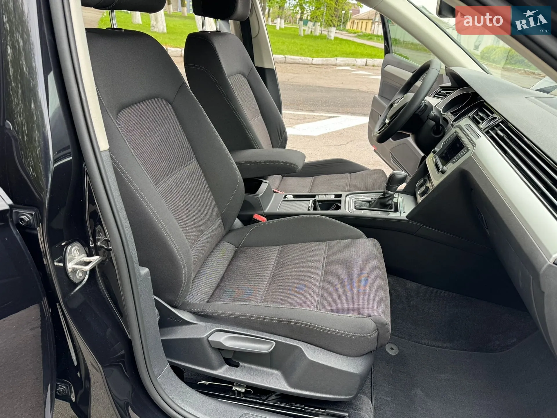2015 Volkswagen Passat - мініатюра 51