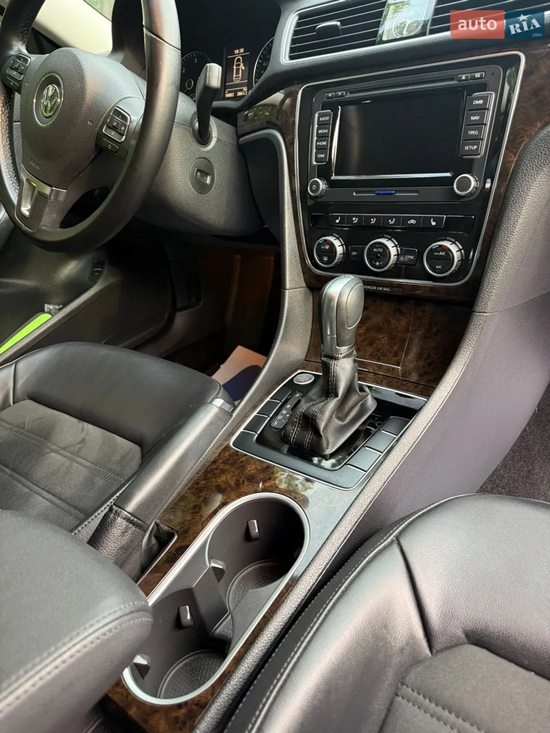 2014 Volkswagen Passat - мініатюра 26