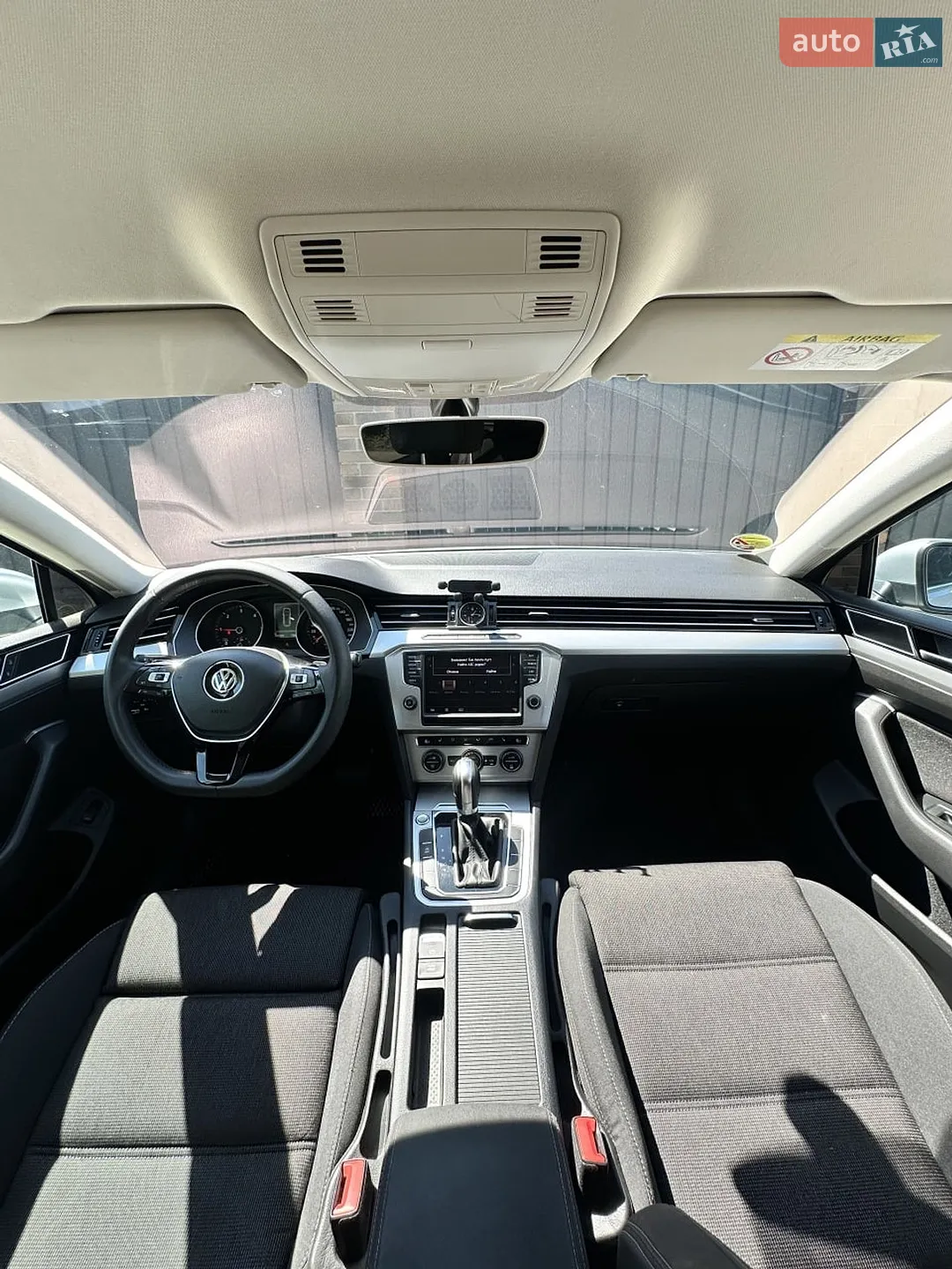 2015 Volkswagen Passat - мініатюра 18