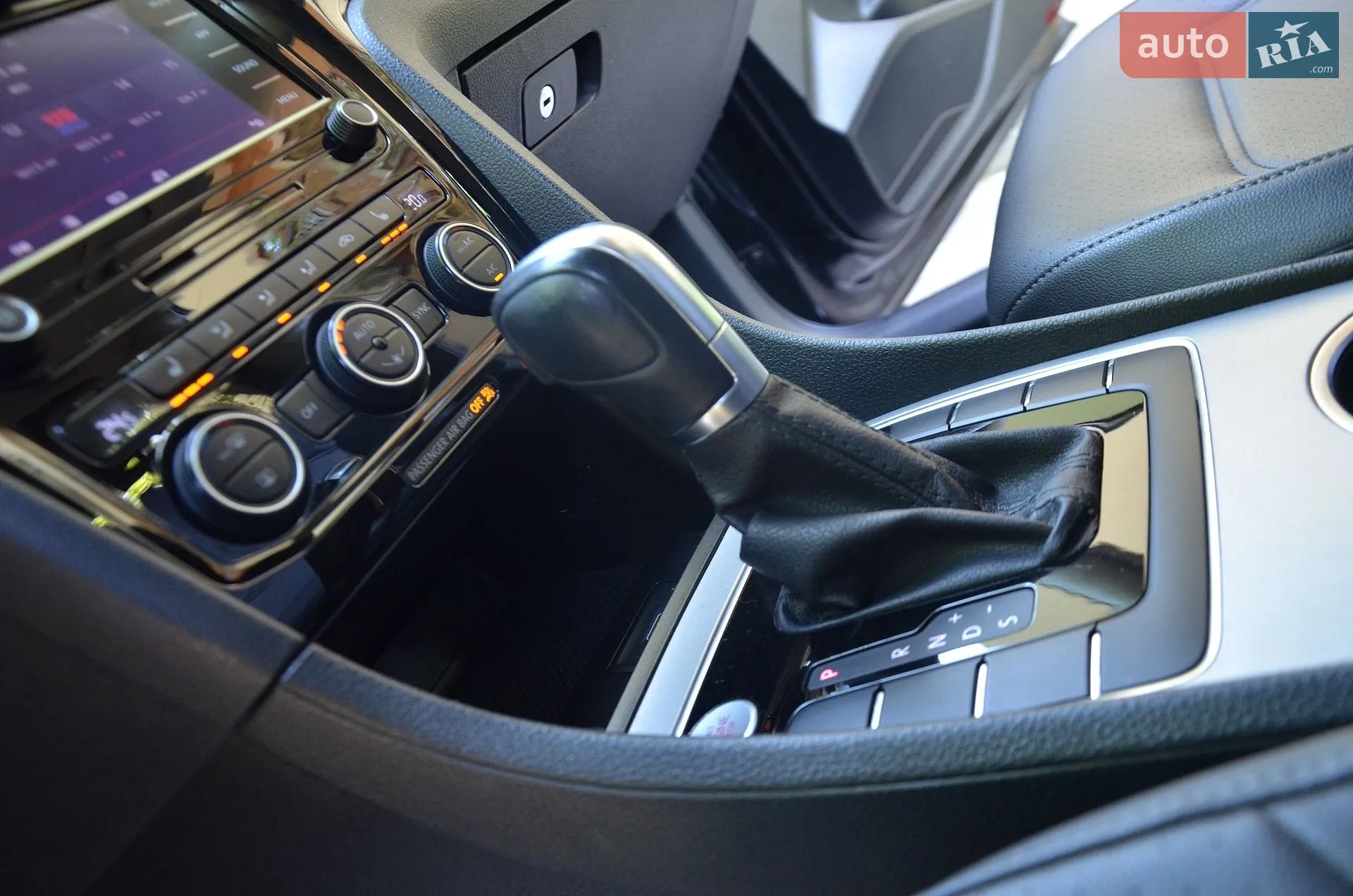 2020 Volkswagen Passat - мініатюра 41