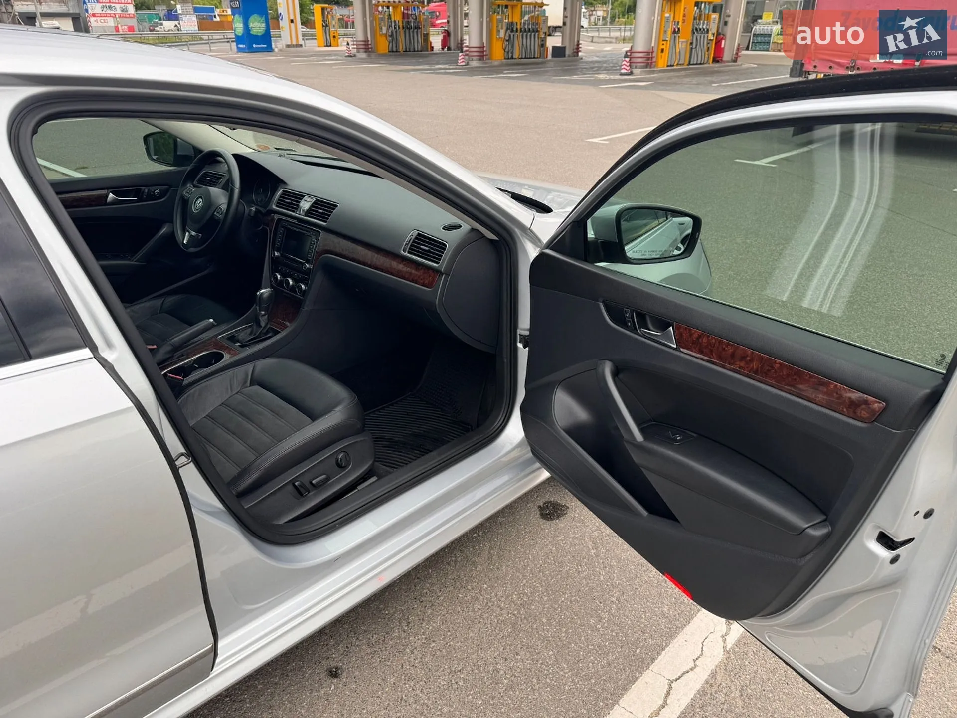 2013 Volkswagen Passat - мініатюра 21