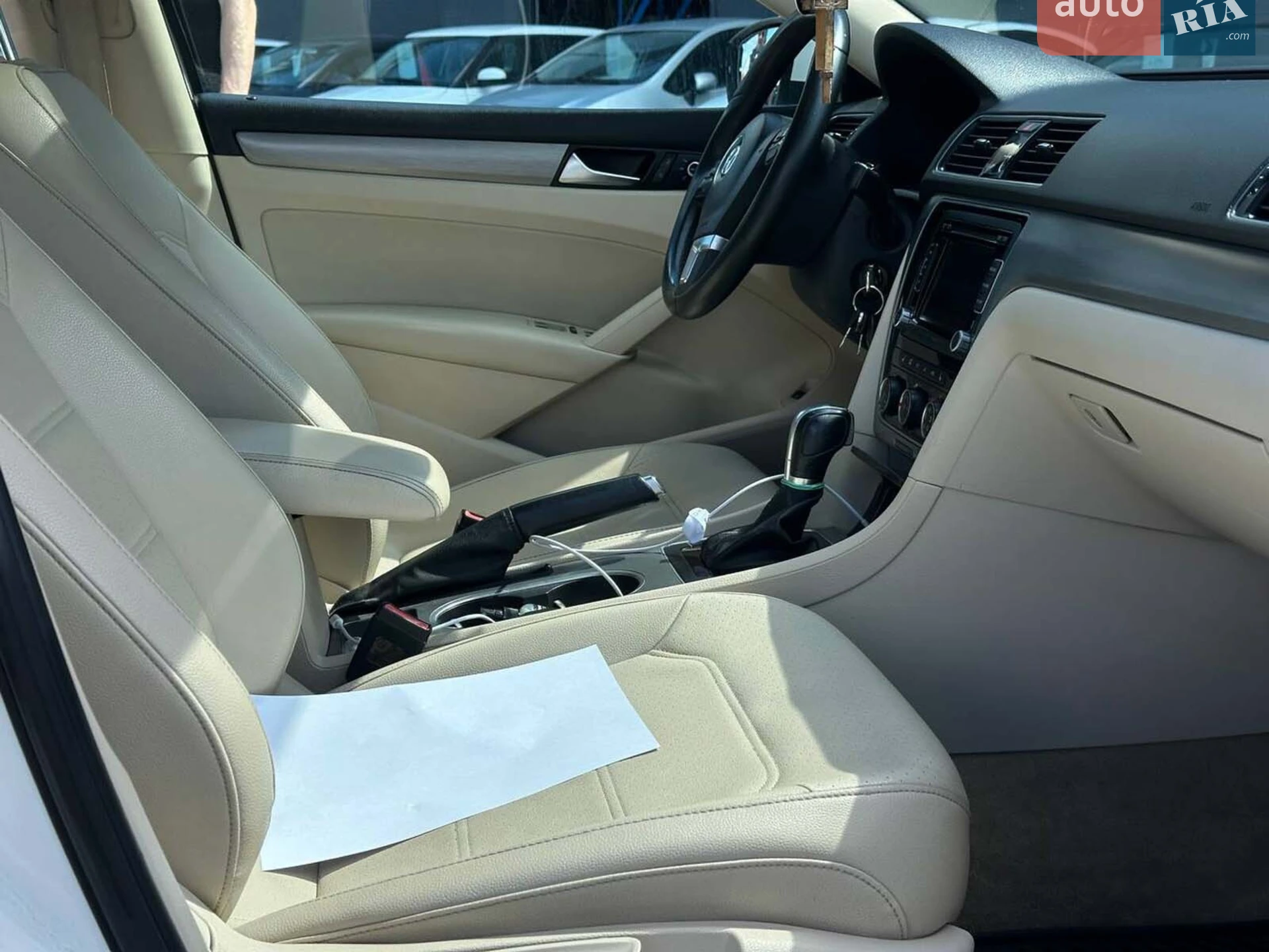 2013 Volkswagen Passat - мініатюра 32