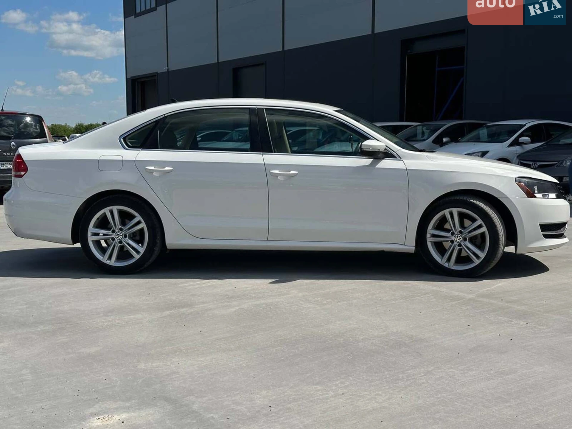 2013 Volkswagen Passat - мініатюра 5
