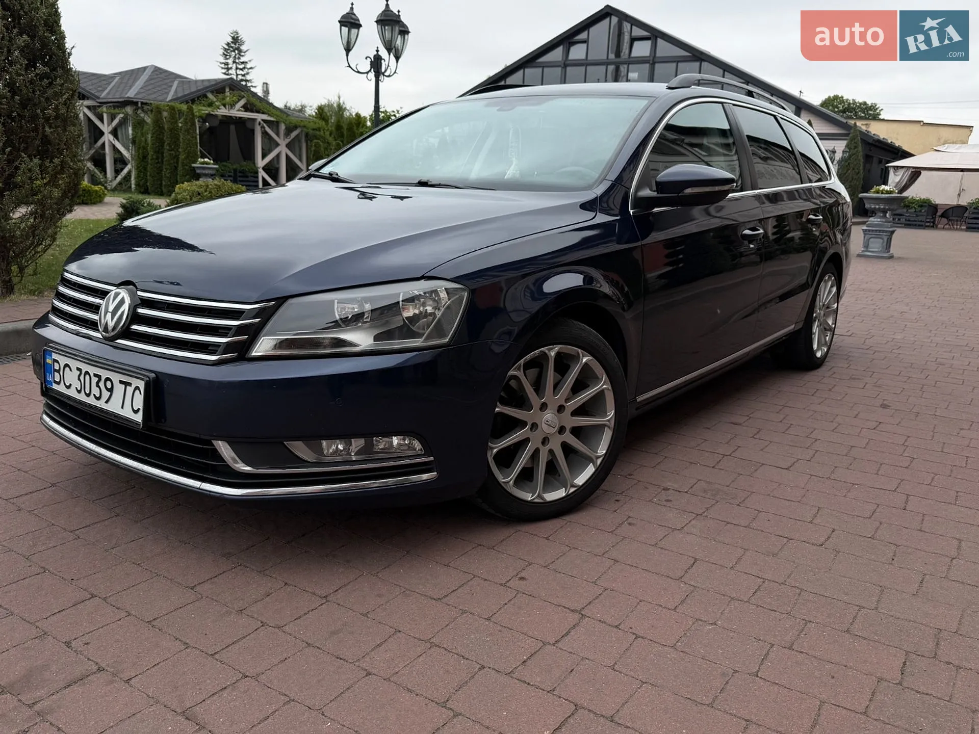 2012 Volkswagen Passat - мініатюра 2