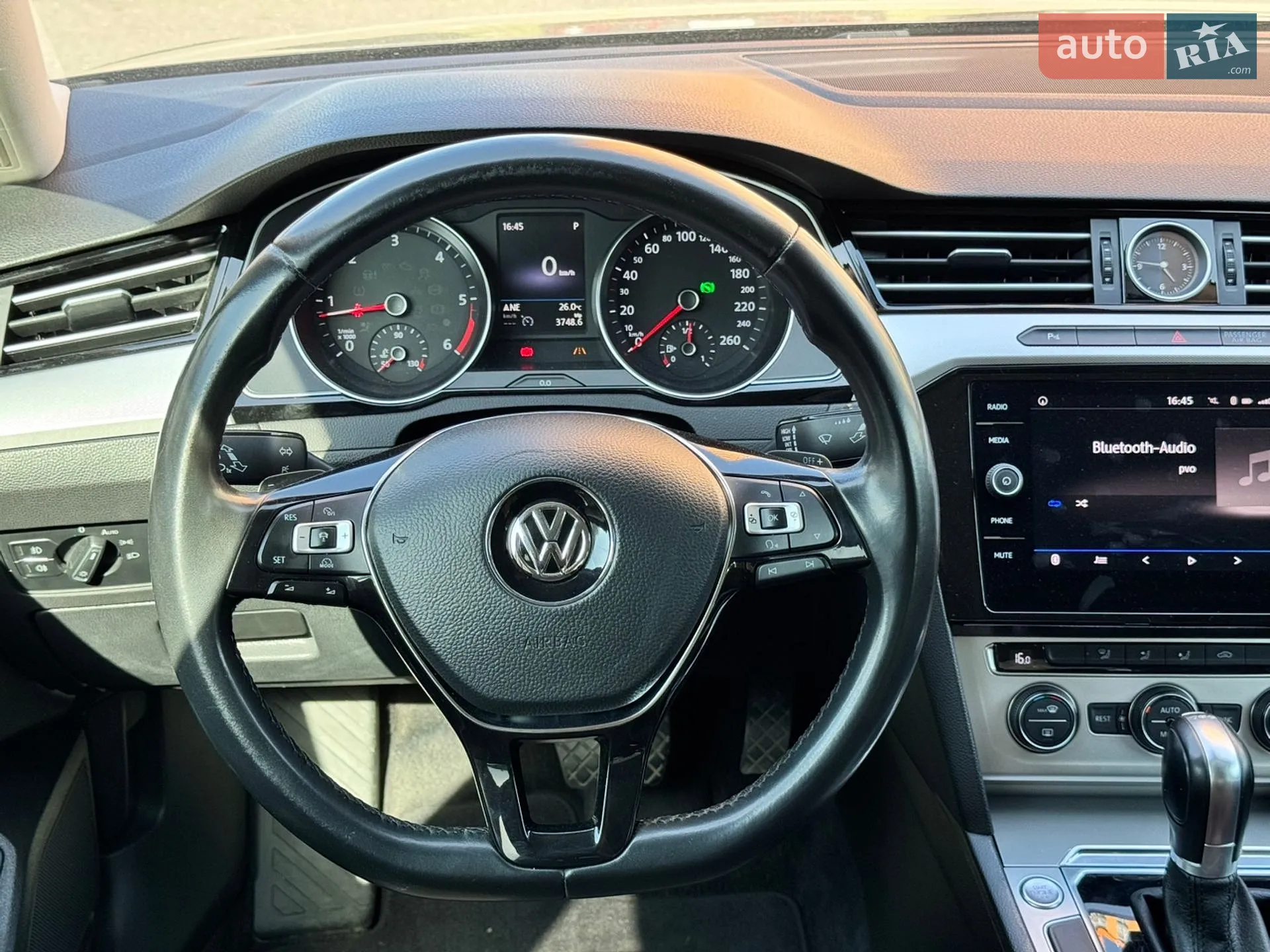 2016 Volkswagen Passat - мініатюра 16
