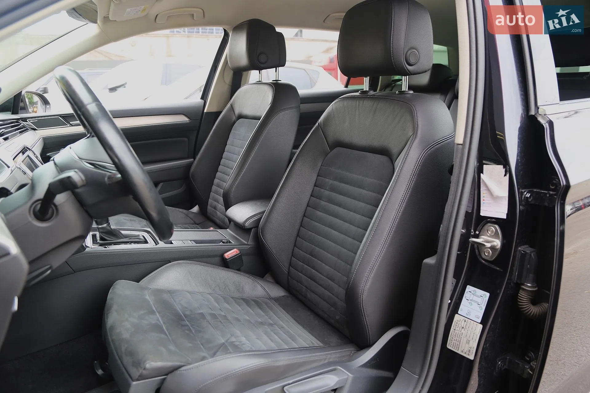 2016 Volkswagen Passat - мініатюра 9