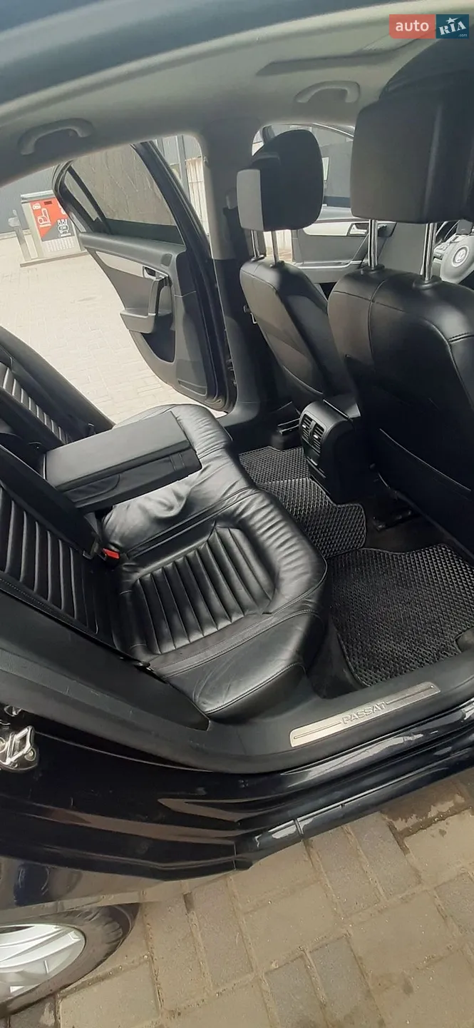 2012 Volkswagen Passat - мініатюра 16