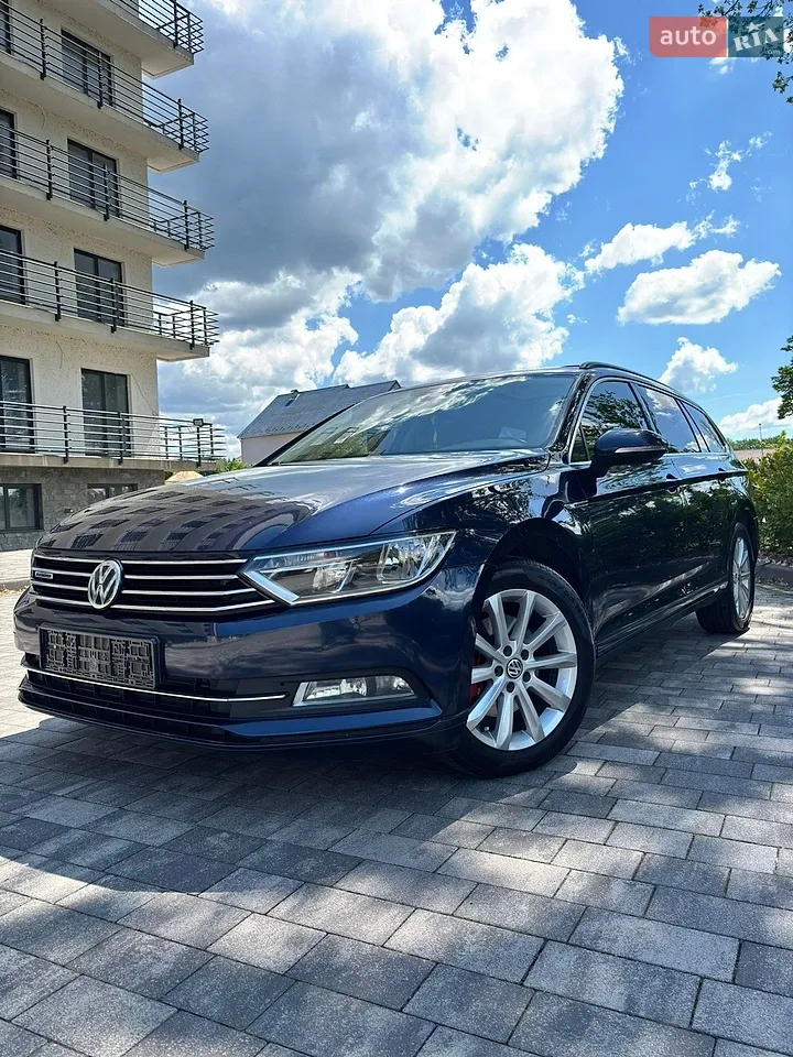 2016 Volkswagen Passat - мініатюра 16