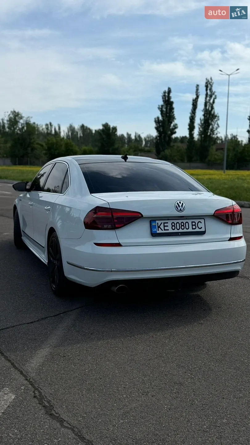 2016 Volkswagen Passat - мініатюра 5
