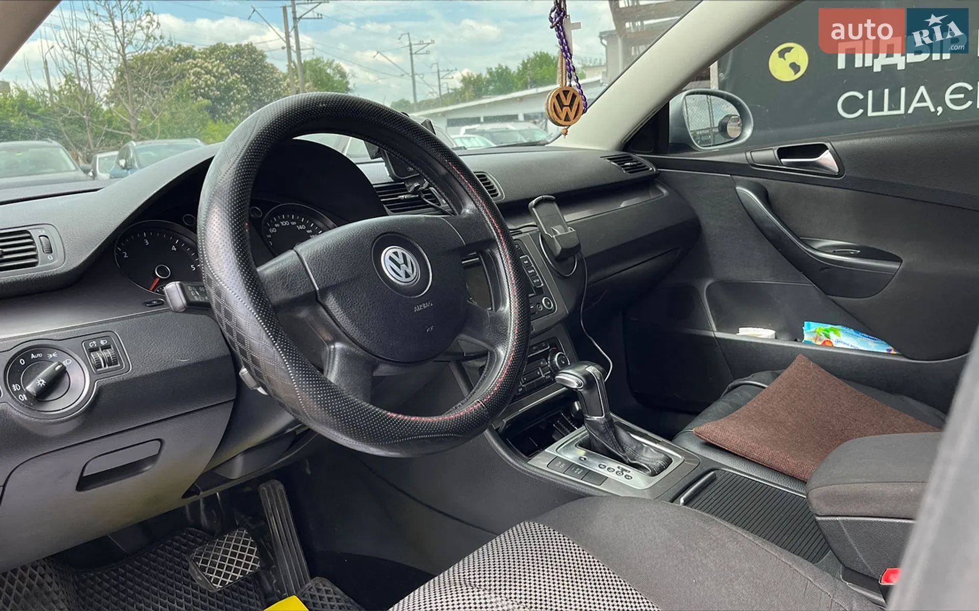 2010 Volkswagen Passat - мініатюра 12