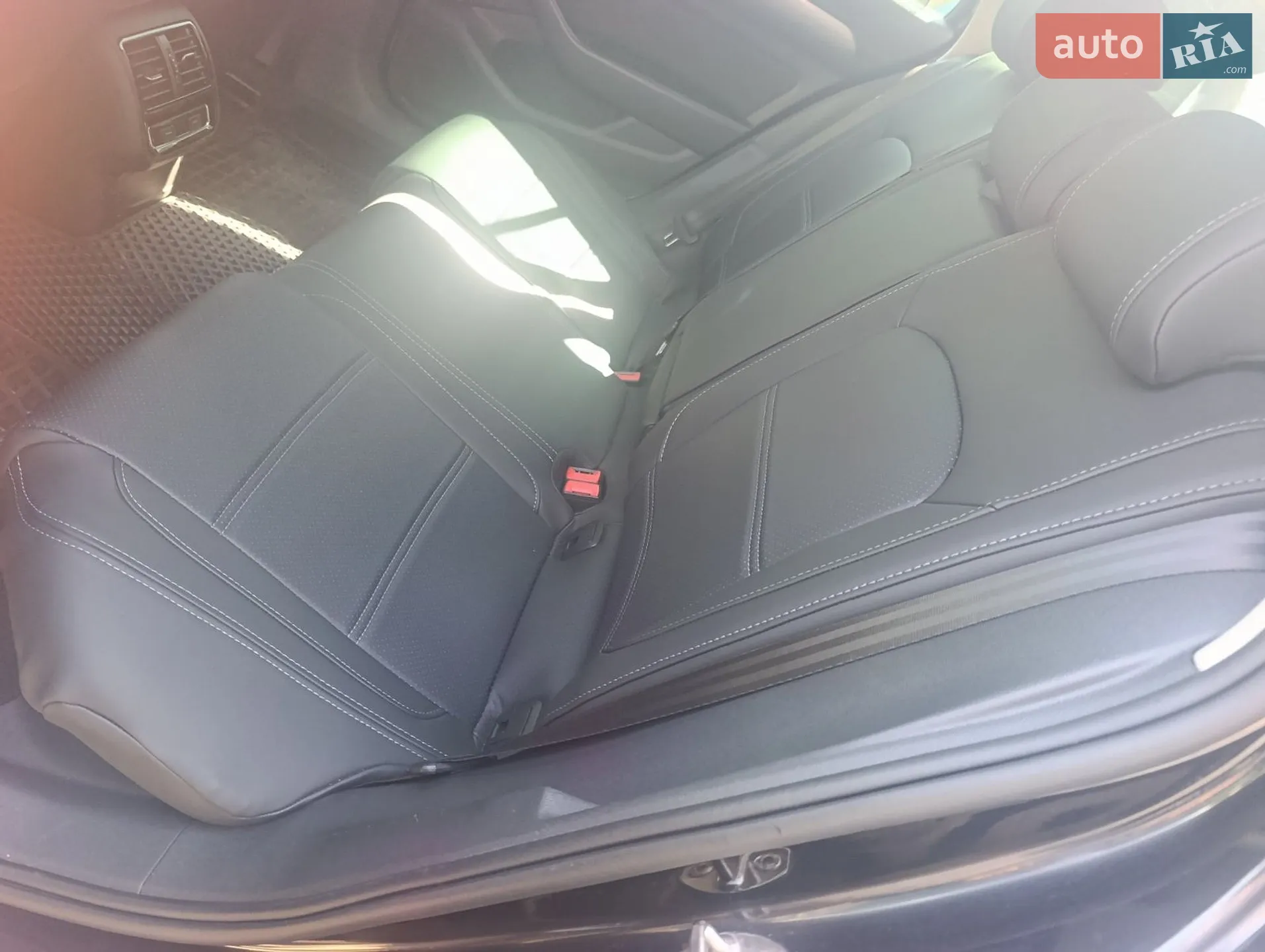 2019 Volkswagen Passat - мініатюра 17