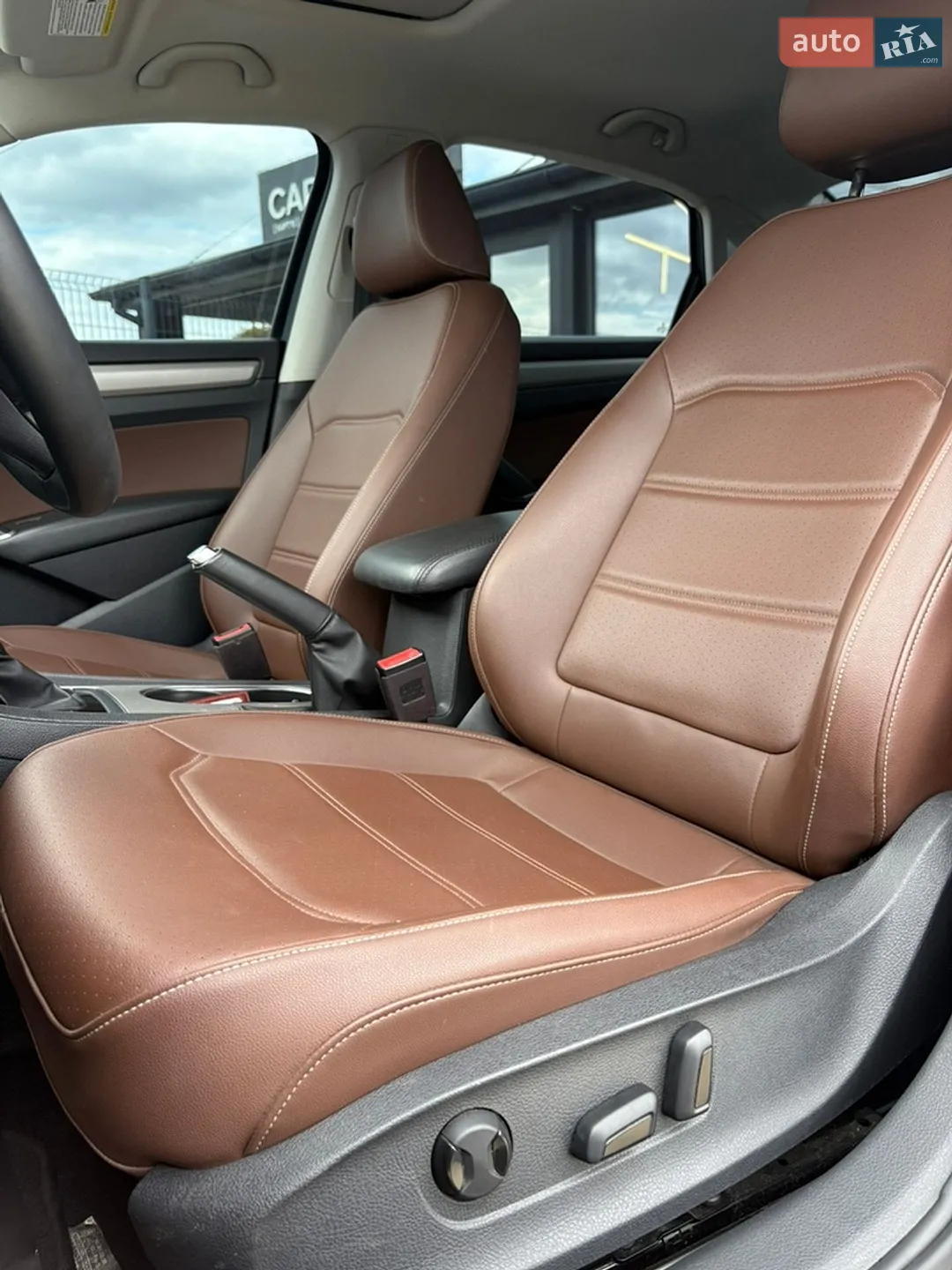 2021 Volkswagen Passat - мініатюра 26