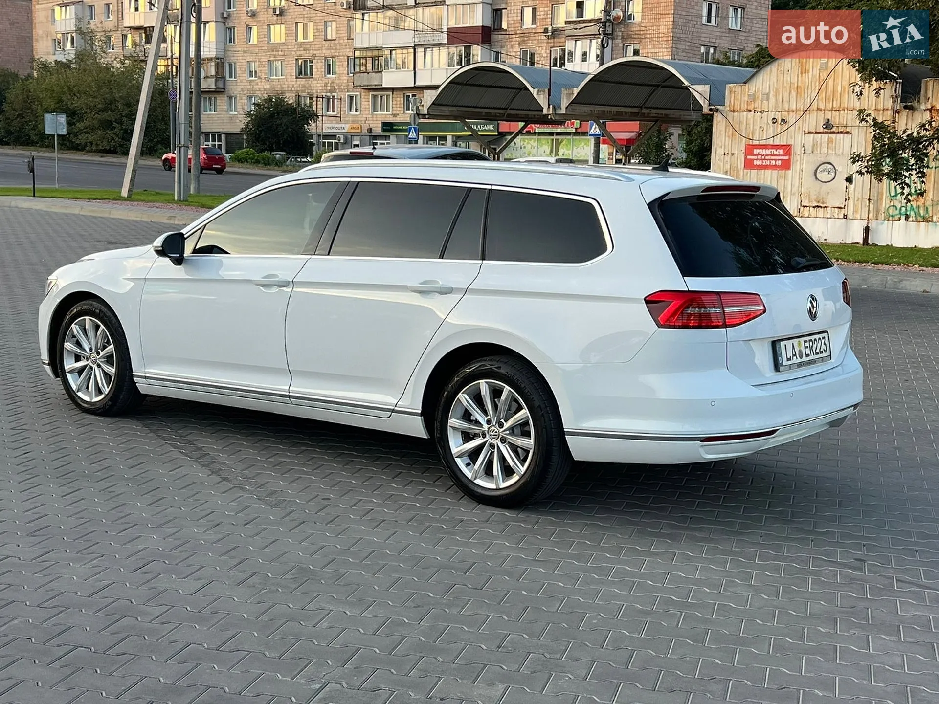 2015 Volkswagen Passat - мініатюра 4