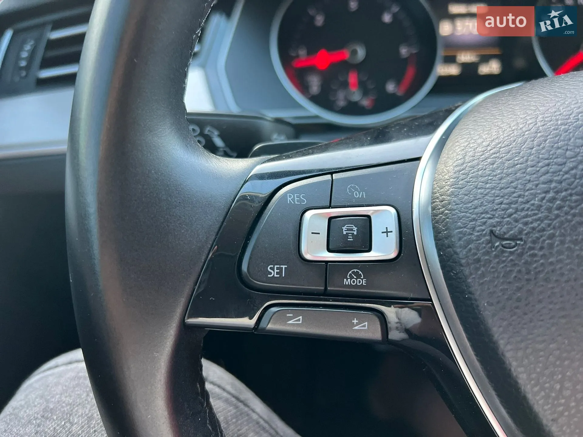2015 Volkswagen Passat - мініатюра 52