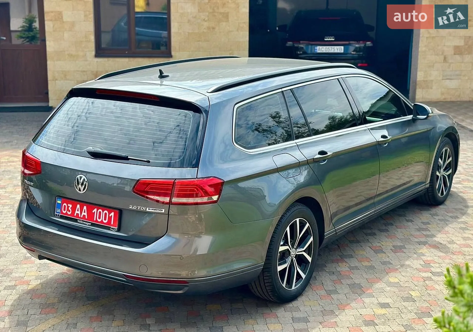 2017 Volkswagen Passat - мініатюра 15