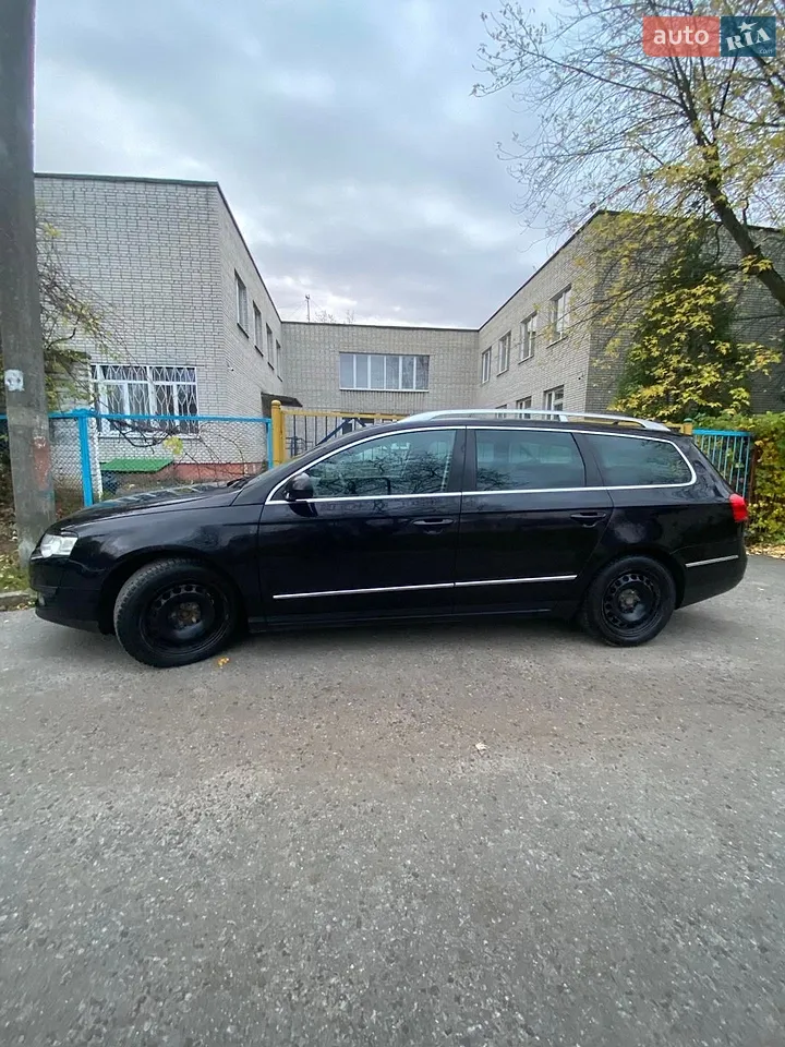 2010 Volkswagen Passat - мініатюра 25