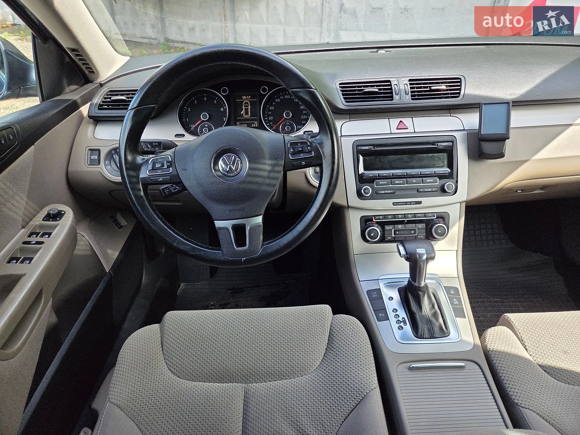 2010 Volkswagen Passat - мініатюра 14