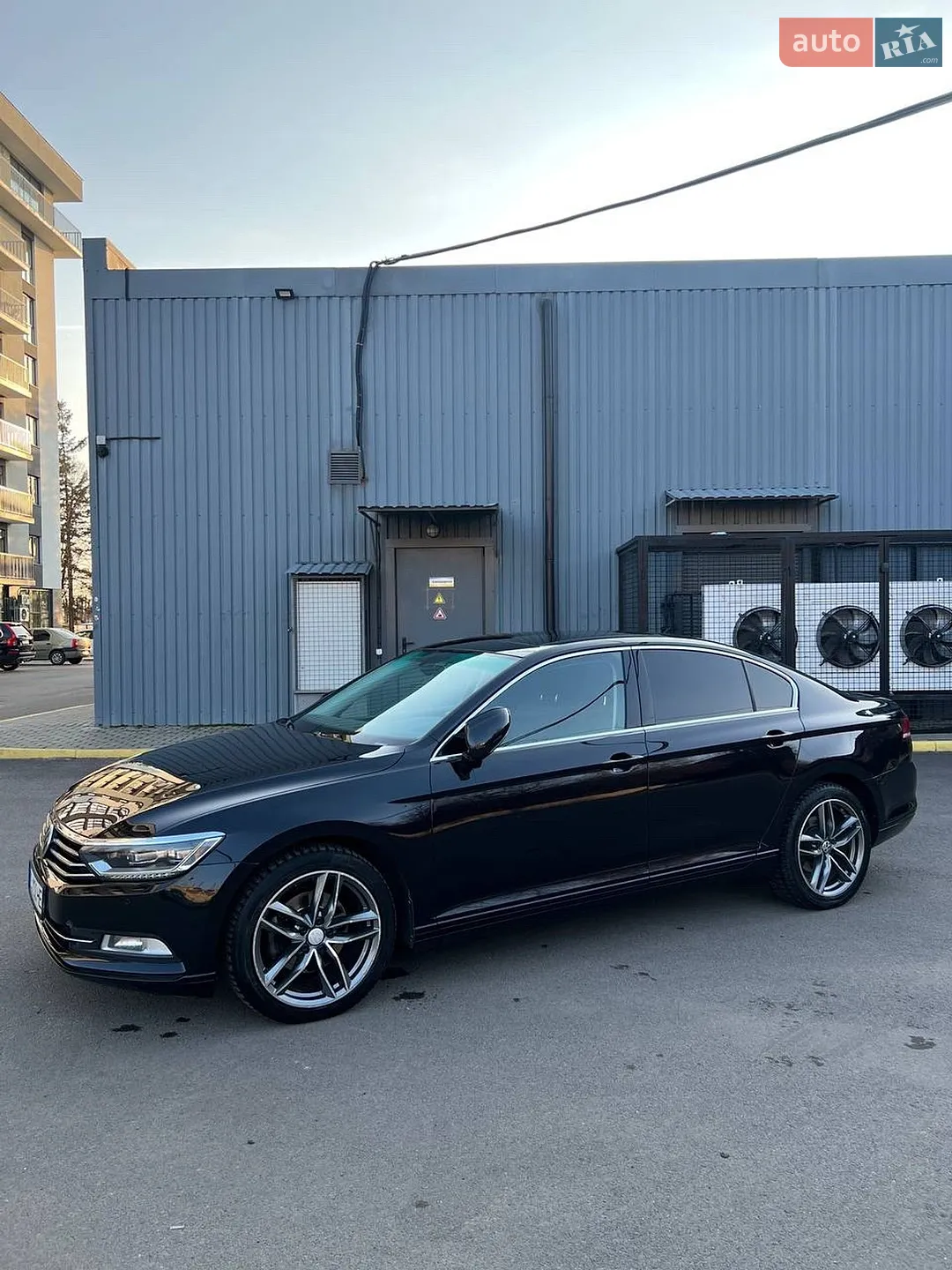2015 Volkswagen Passat - мініатюра 2