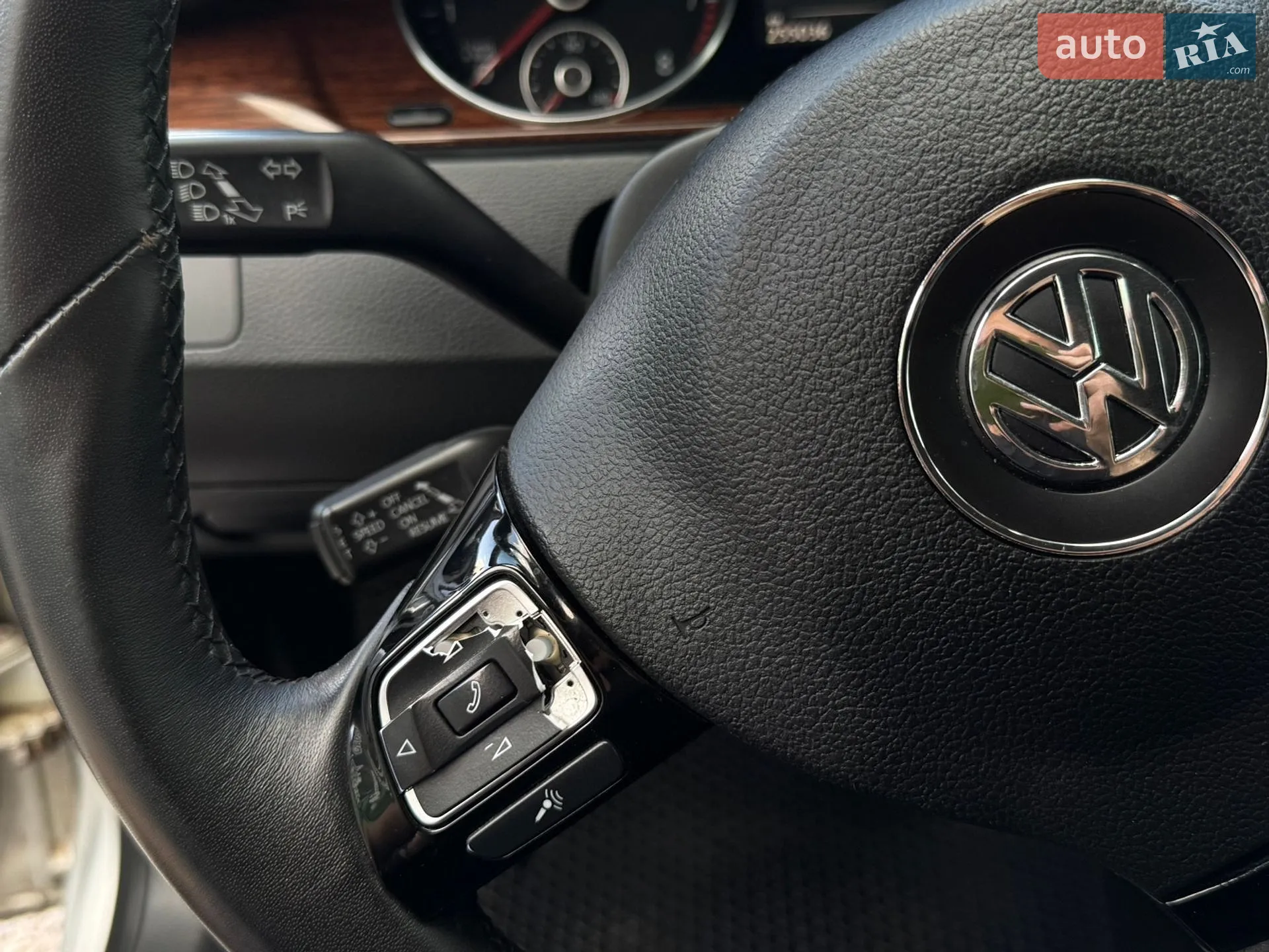 2011 Volkswagen Passat - мініатюра 23