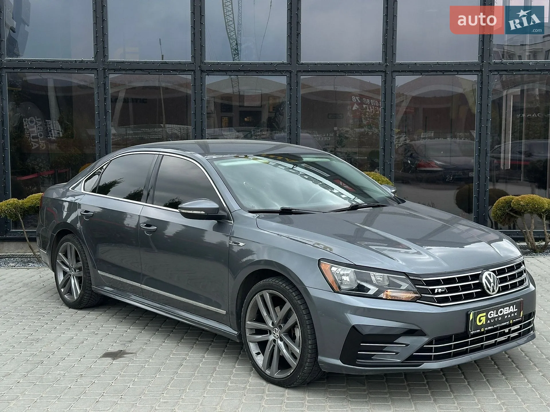2016 Volkswagen Passat - мініатюра 2