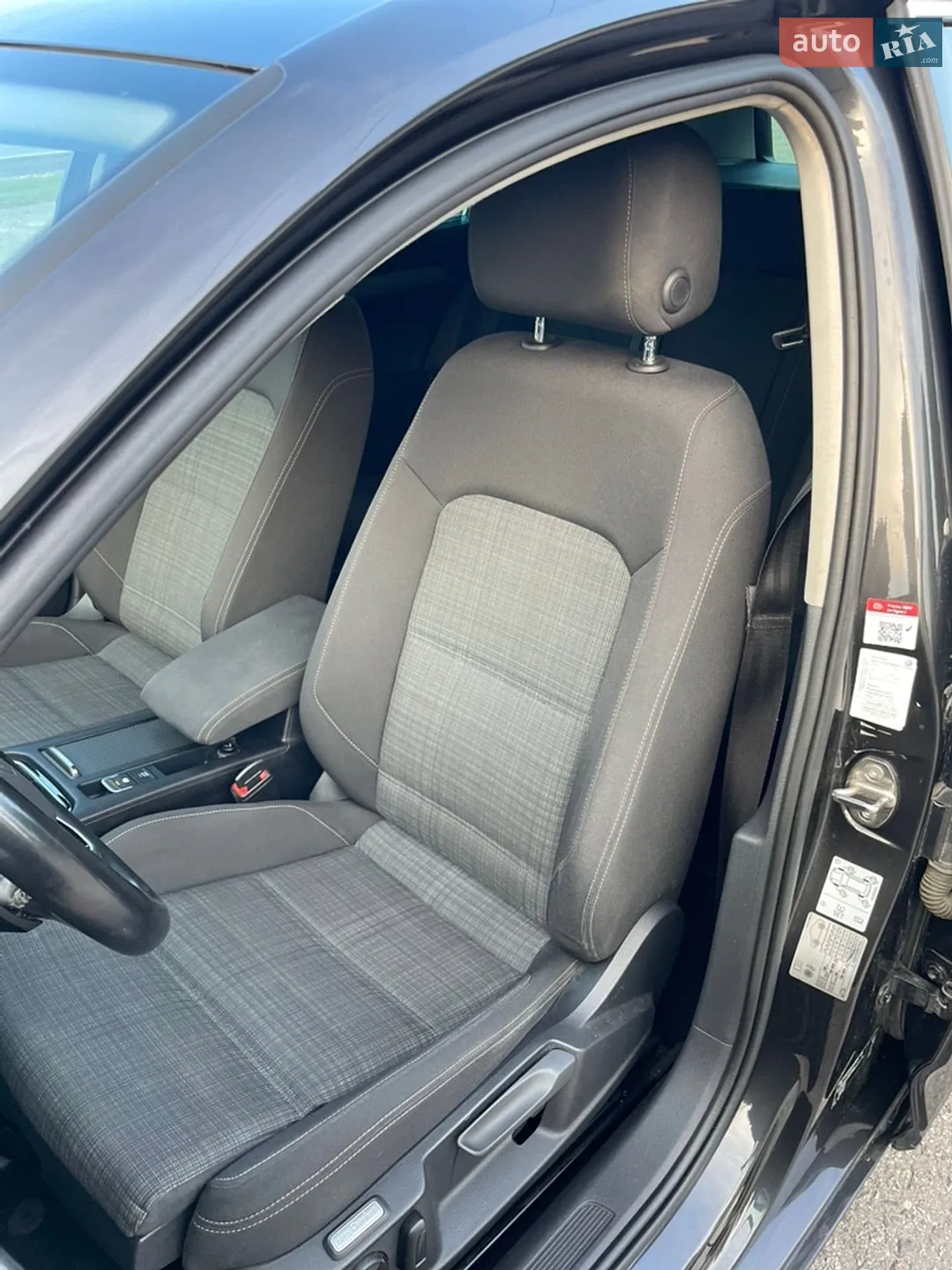 2020 Volkswagen Passat - мініатюра 23