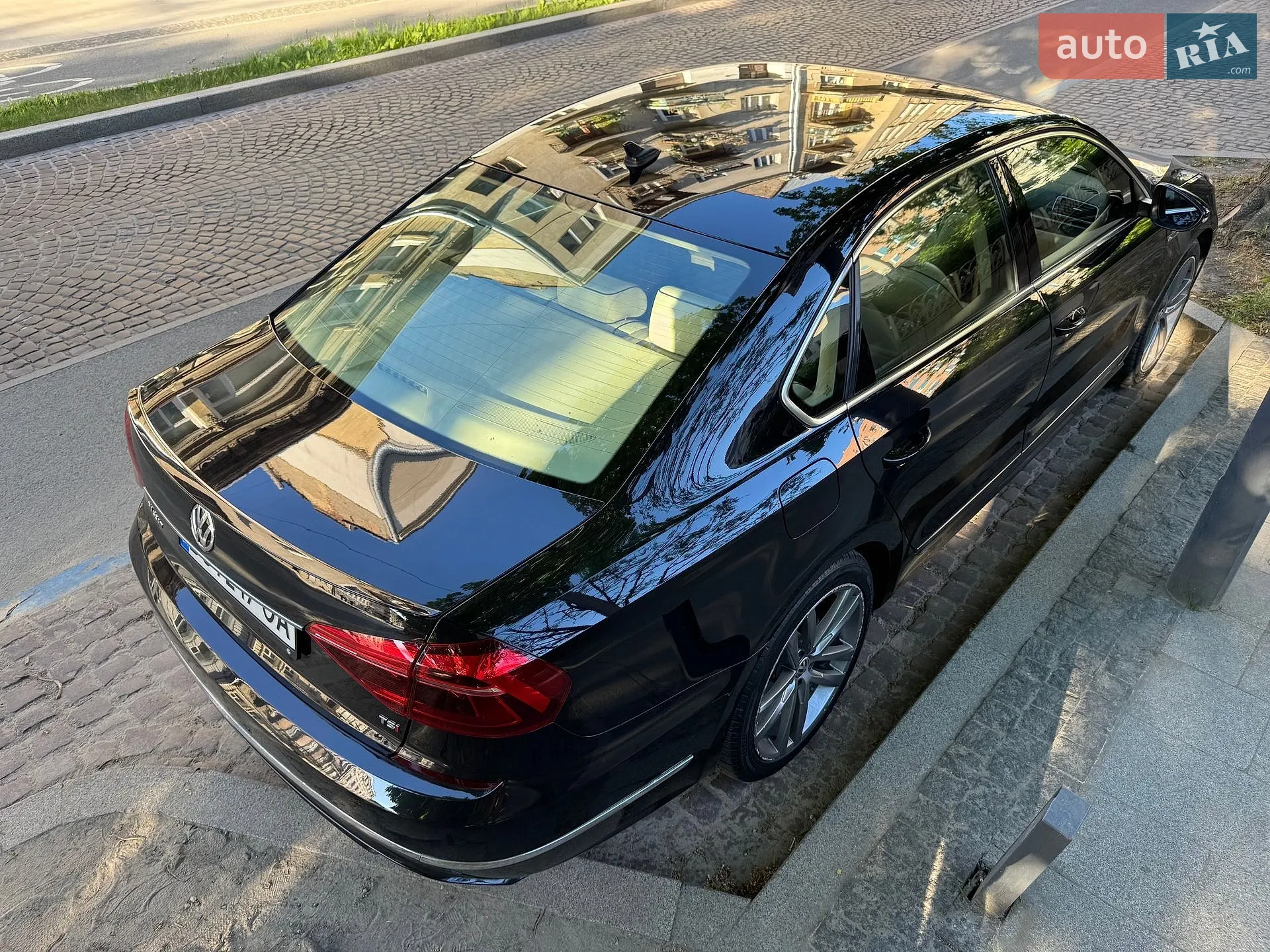 2017 Volkswagen Passat - мініатюра 9