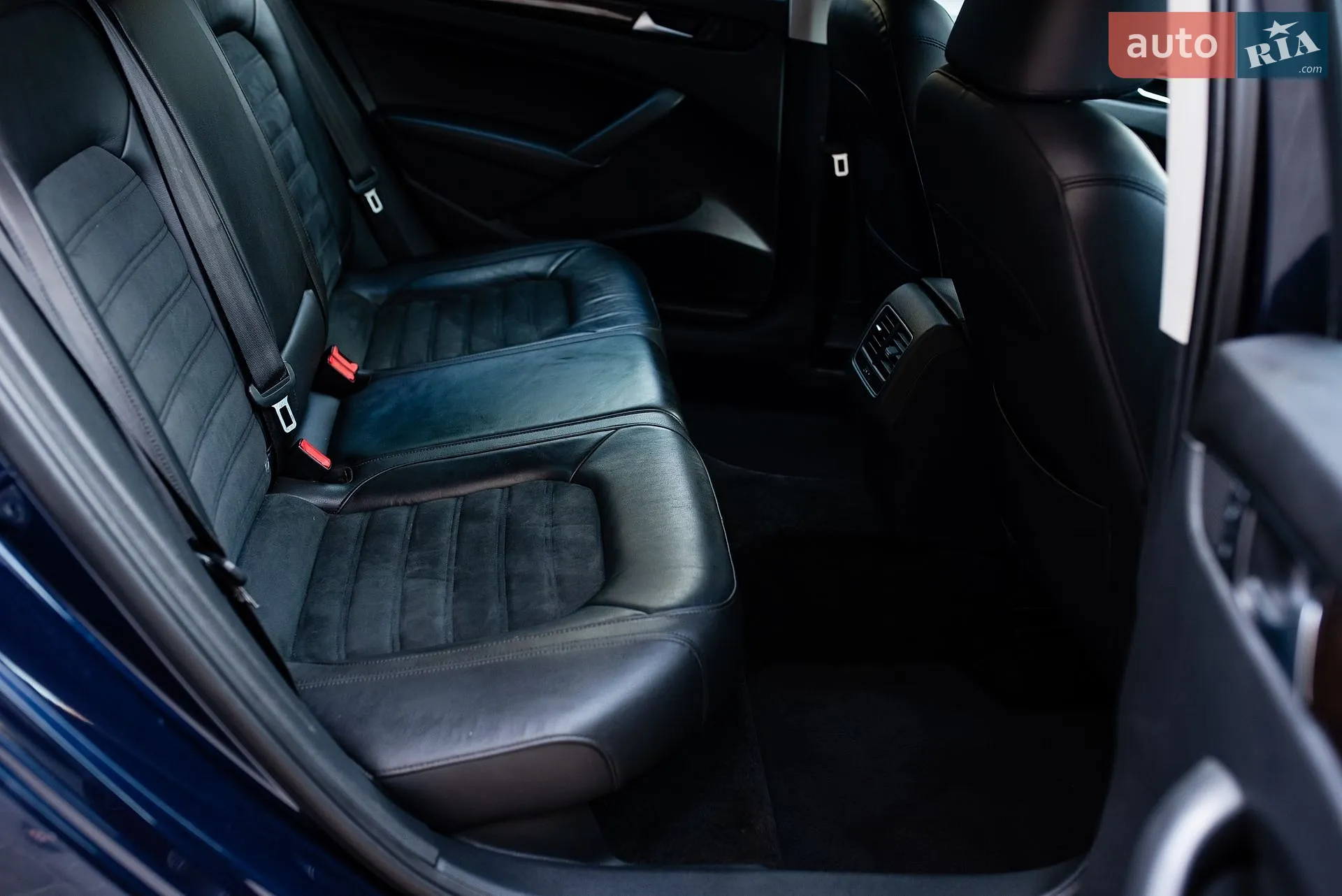 2014 Volkswagen Passat - мініатюра 21