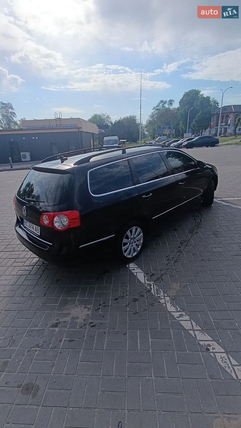 2010 Volkswagen Passat - мініатюра 7