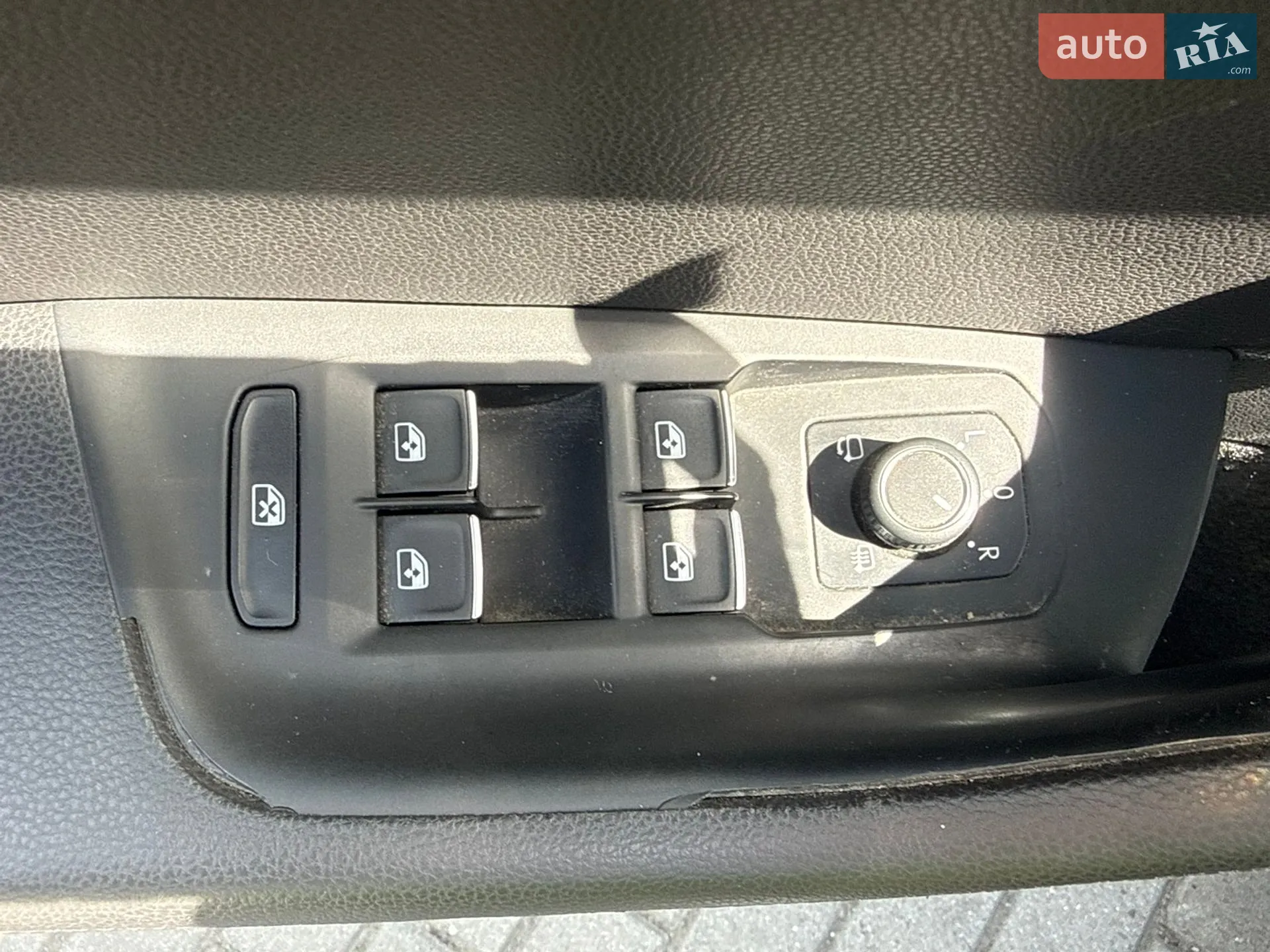 2016 Volkswagen Passat - мініатюра 22