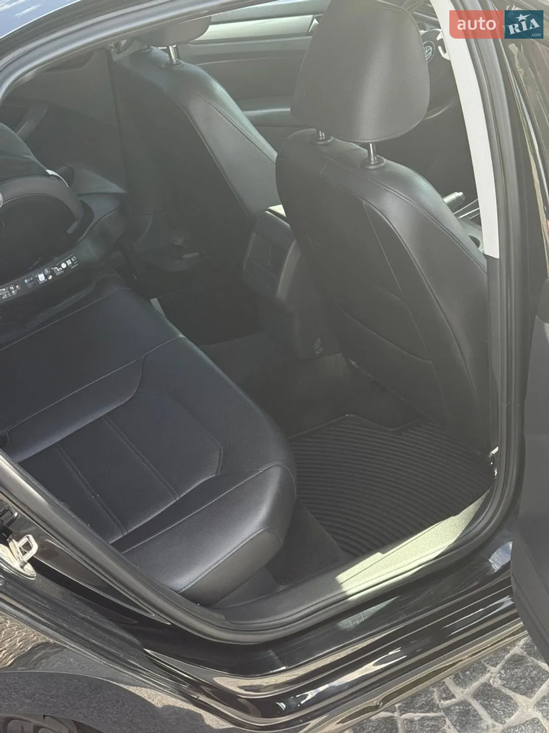 2014 Volkswagen Passat - мініатюра 12